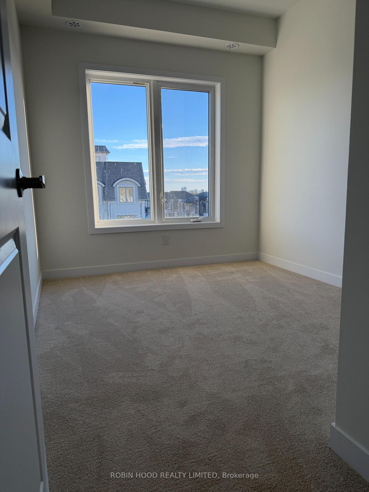 Photo 14 of 72 York Downs Boulevard, Markham, Angus Glen — HOMEH