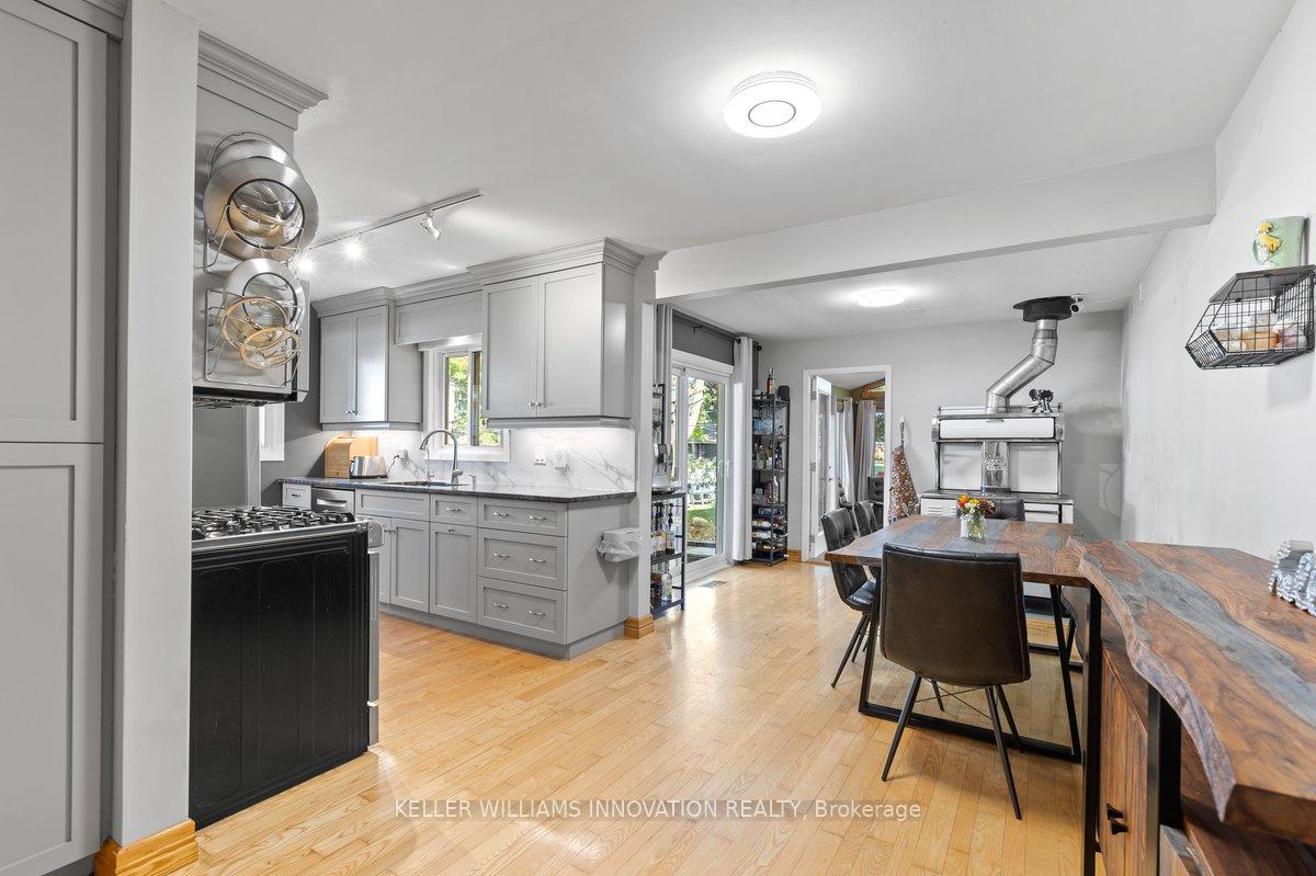 Photo 7 of 40 Rennie Drive, Kitchener — HOMEH