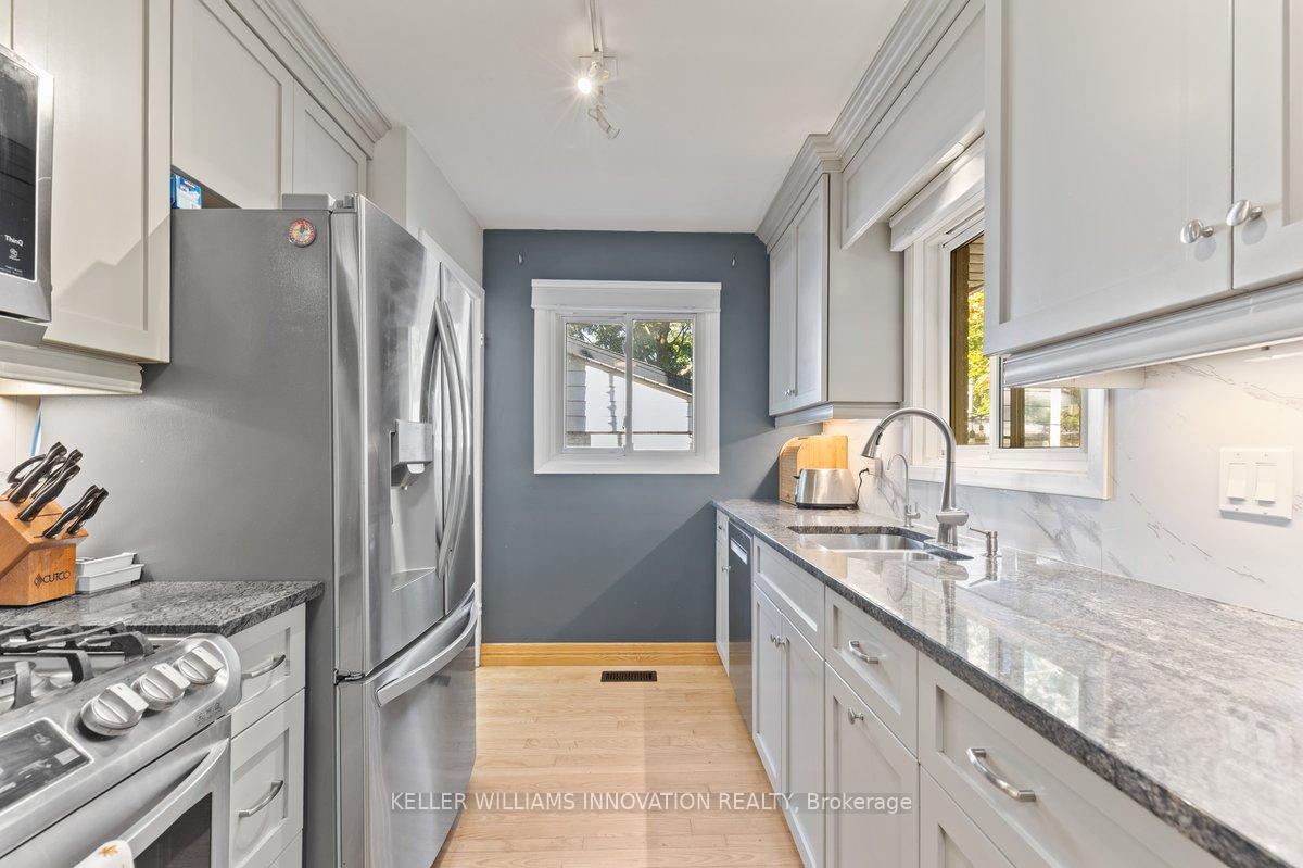 Photo 8 of 40 Rennie Drive, Kitchener — HOMEH