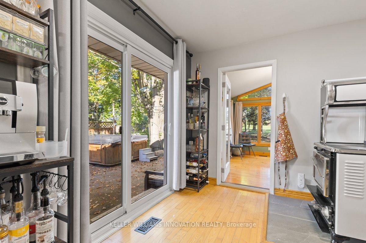 Photo 13 of 40 Rennie Drive, Kitchener — HOMEH