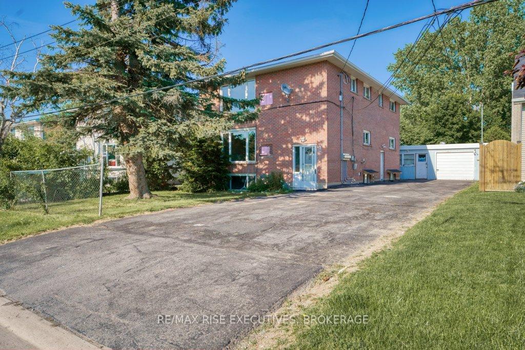 Photo 1 of Unit 3, 19 Baker Street, Kingston, Rideau — HOMEH