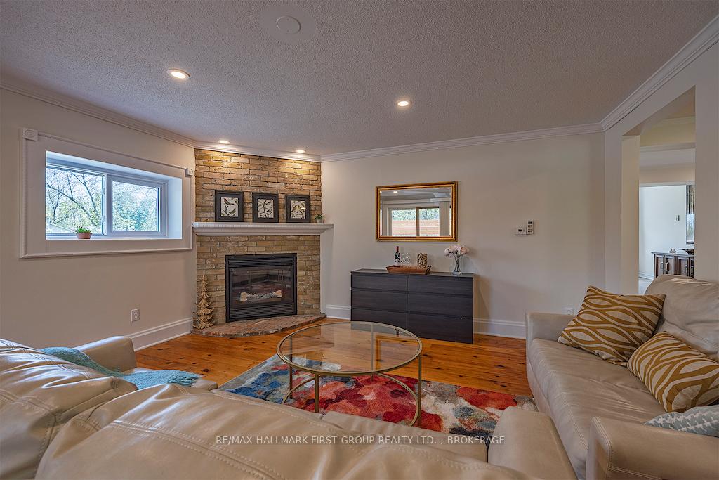 Photo 14 of 4630 Highway 2, Loyalist, Lennox and Addington - South — HOMEH