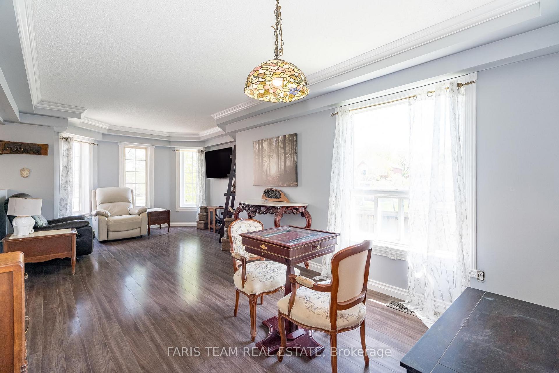 Photo 8 of 1358 Vincent Crescent, Innisfil, Alcona — HOMEH
