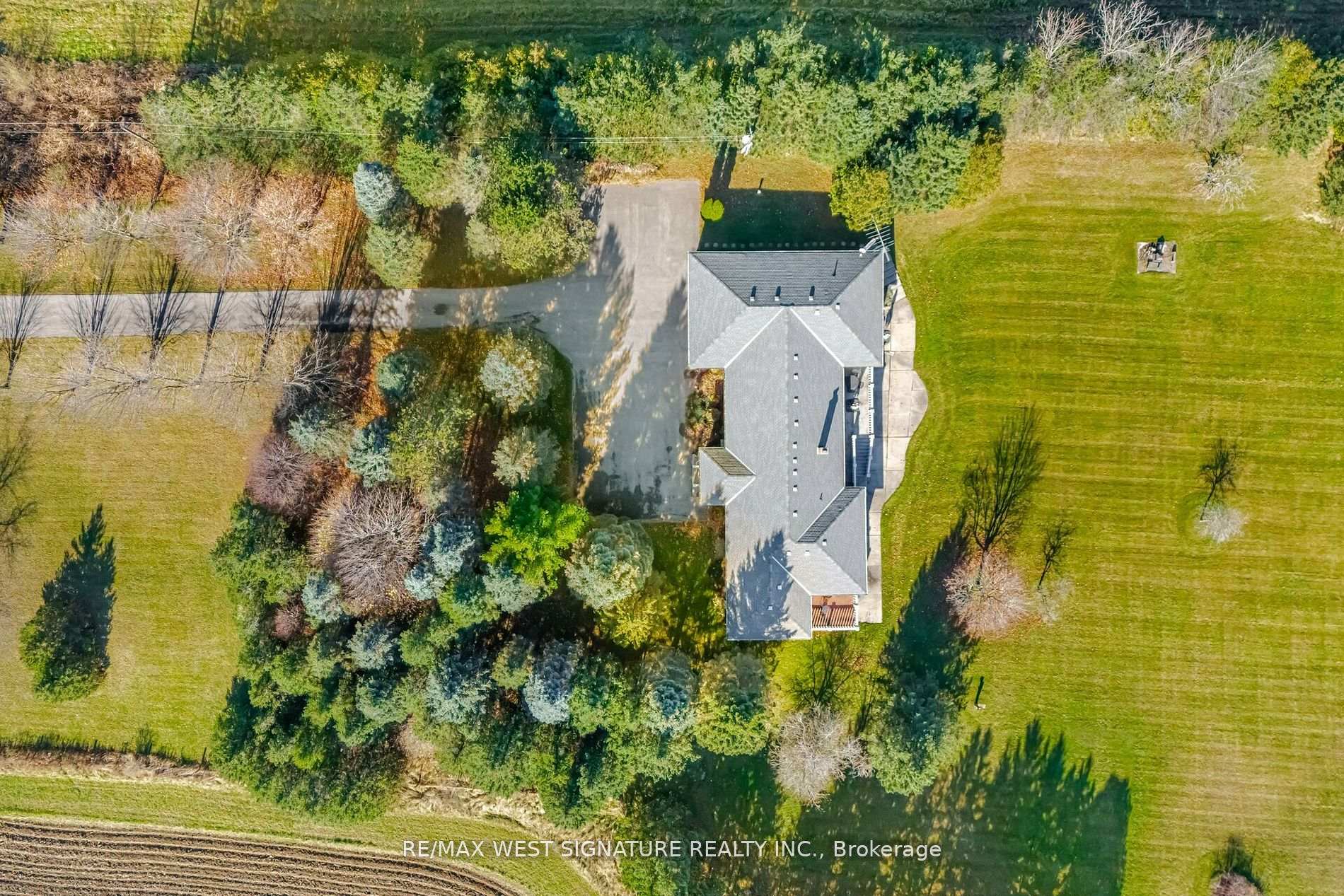 Photo 2 of 13485 8th concession Road, King, Rural King — HOMEH