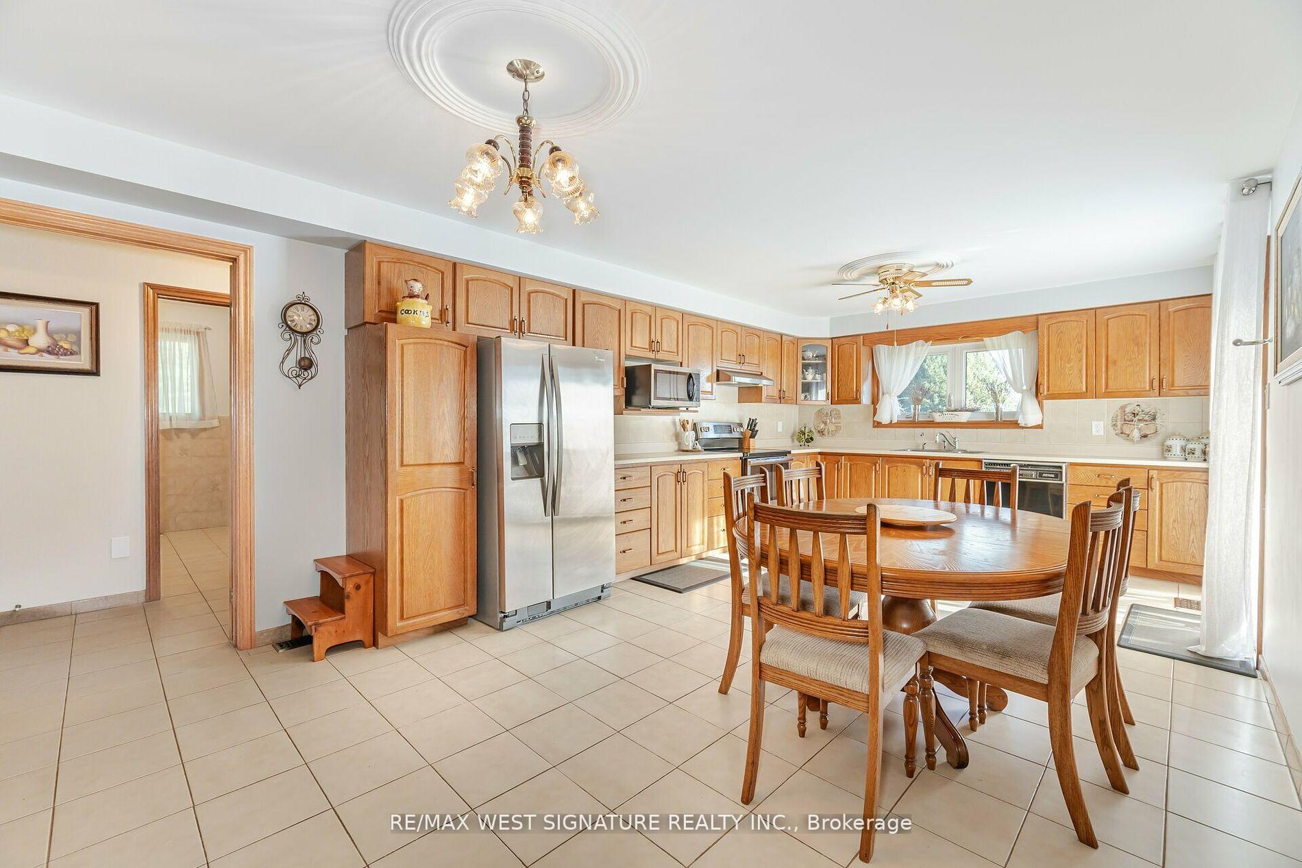 Photo 13 of 13485 8th concession Road, King, Rural King — HOMEH