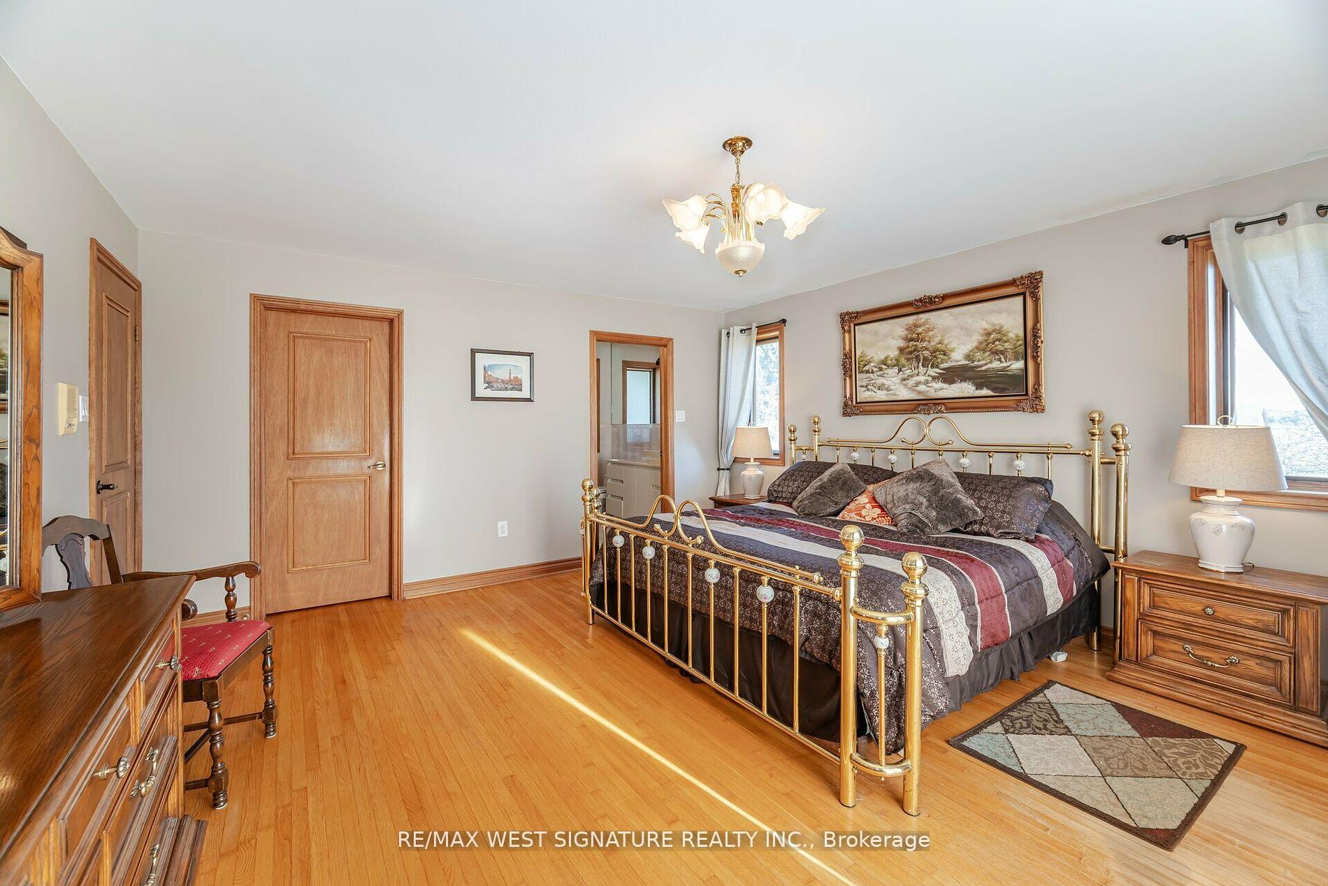 Photo 17 of 13485 8th concession Road, King, Rural King — HOMEH