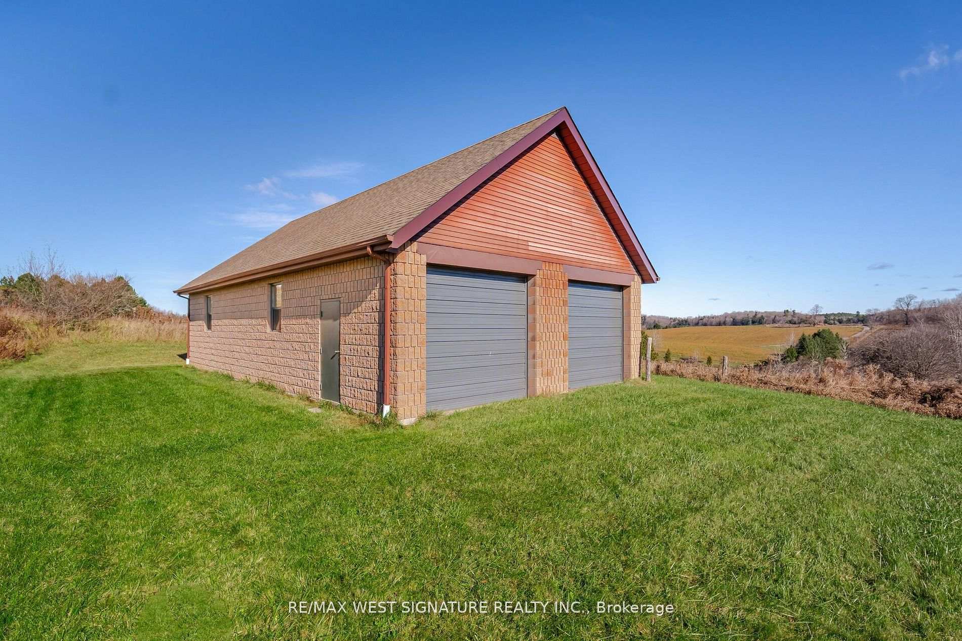 Photo 33 of 13485 8th concession Road, King, Rural King — HOMEH