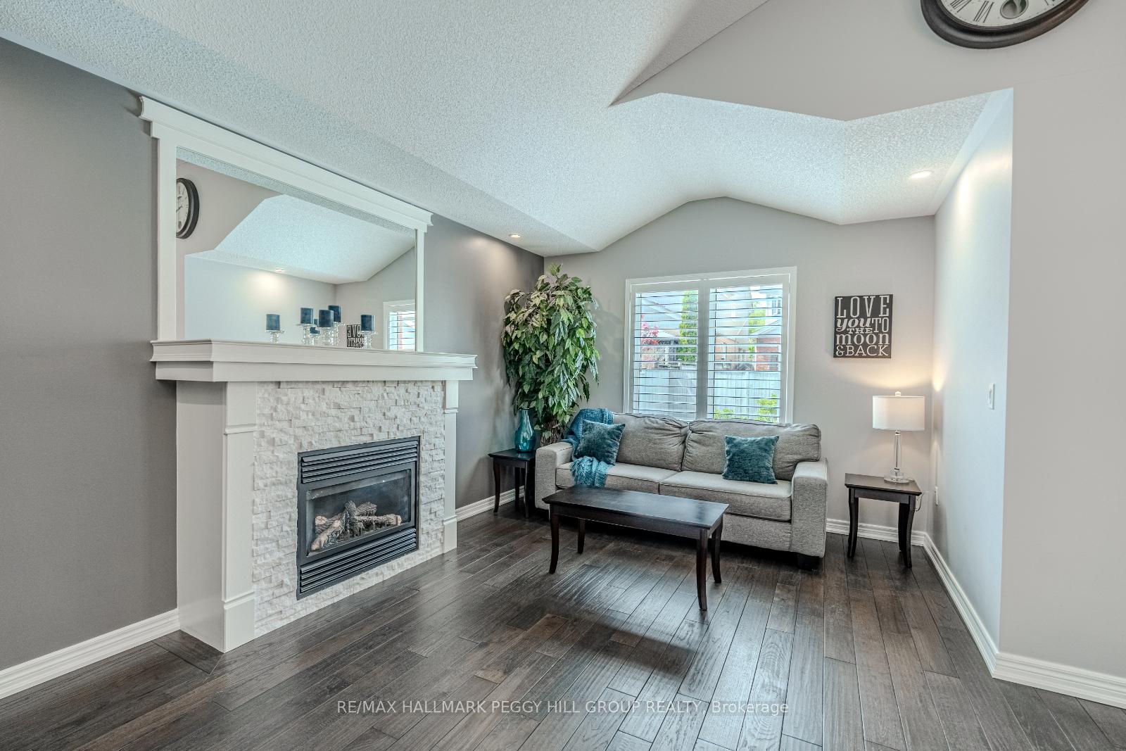 Photo 8 of 1118 Kell Street, Innisfil, Alcona — HOMEH