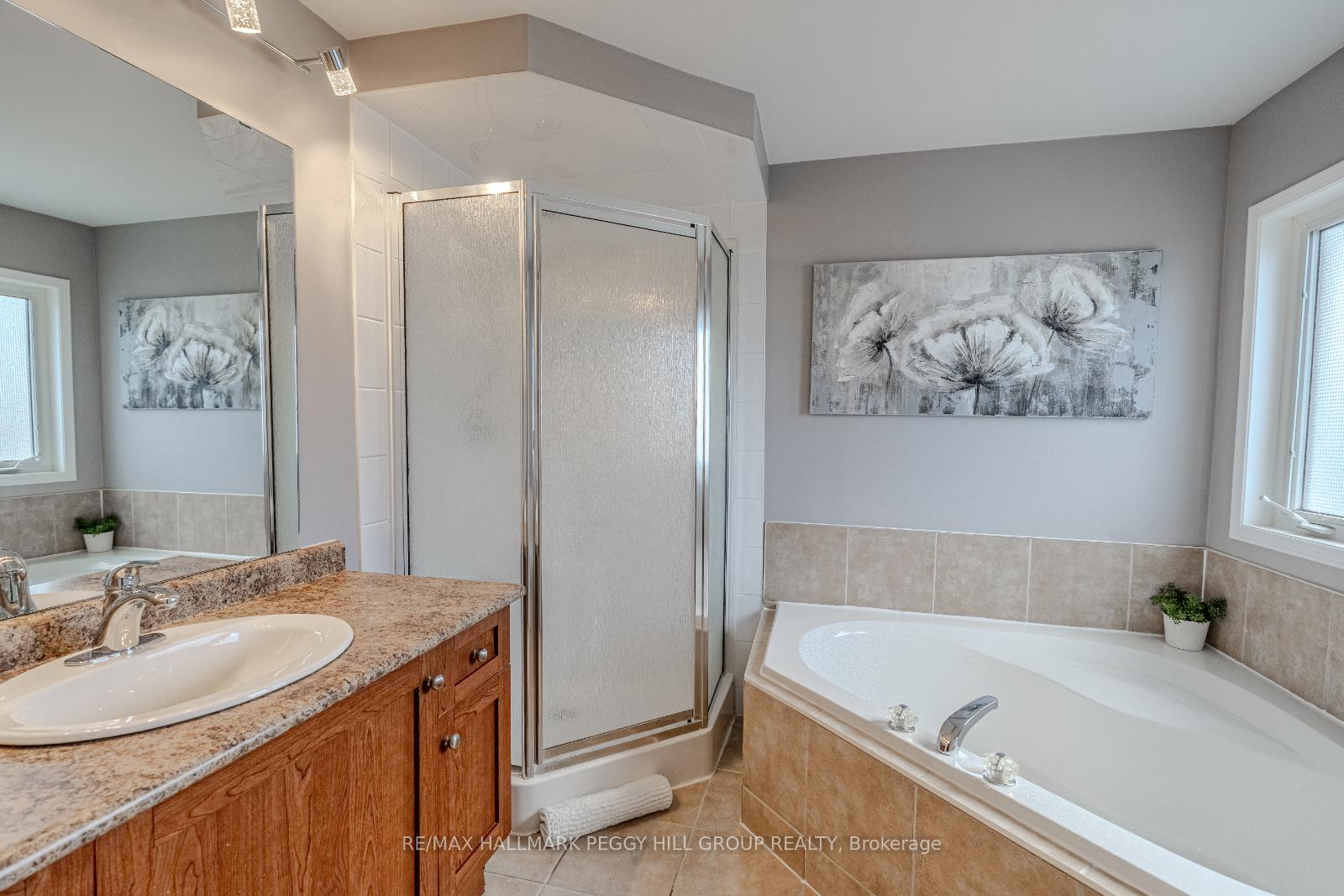 Photo 11 of 1118 Kell Street, Innisfil, Alcona — HOMEH