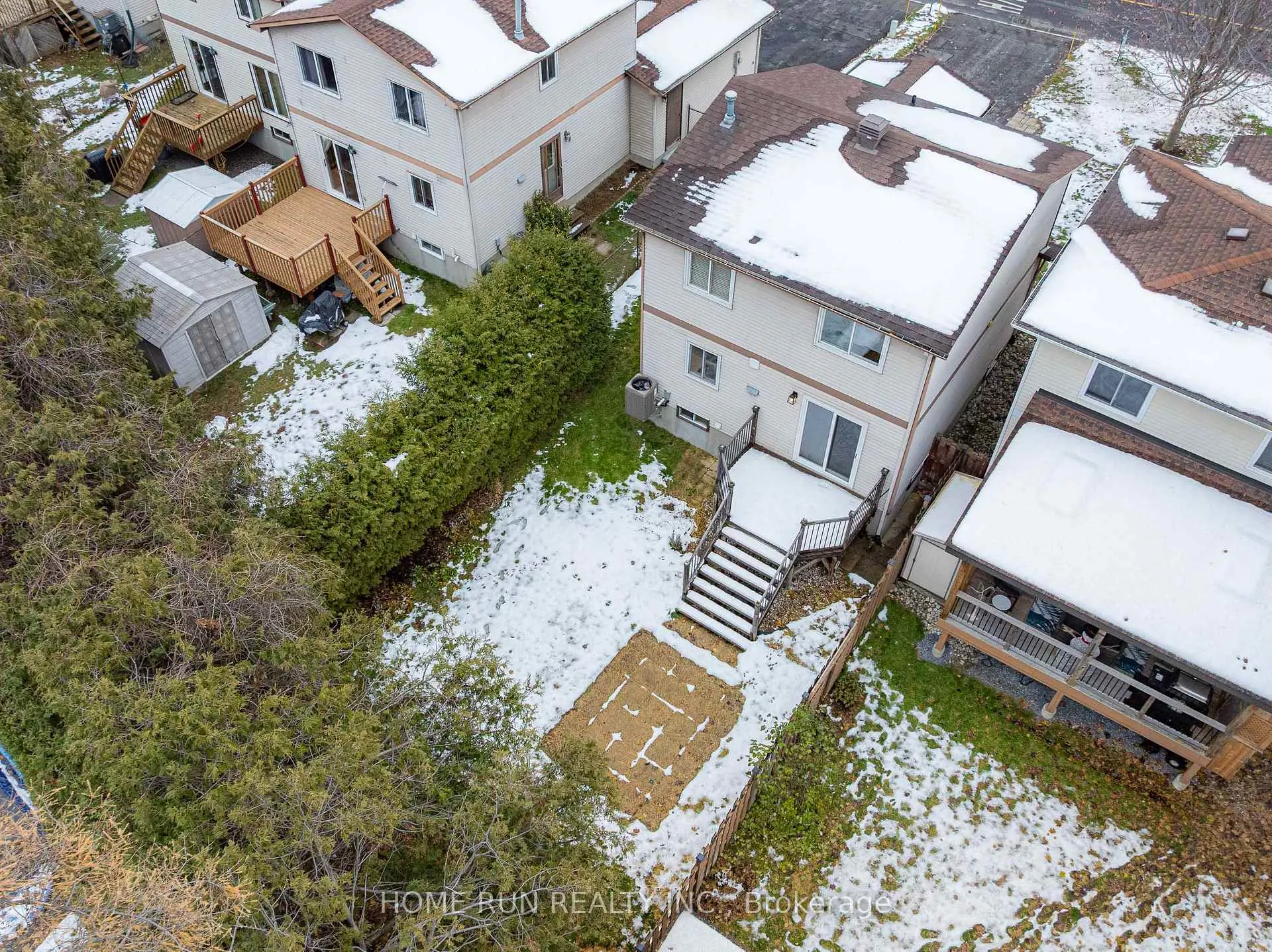 Photo 9 of 43 Rothesay Drive, Ottawa, Kanata - Glencairn/Hazeldean — HOMEH