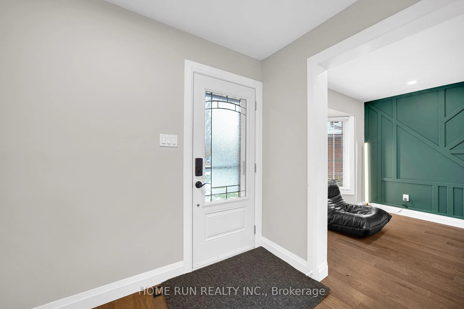 Photo 15 of 43 Rothesay Drive, Ottawa, Kanata - Glencairn/Hazeldean — HOMEH