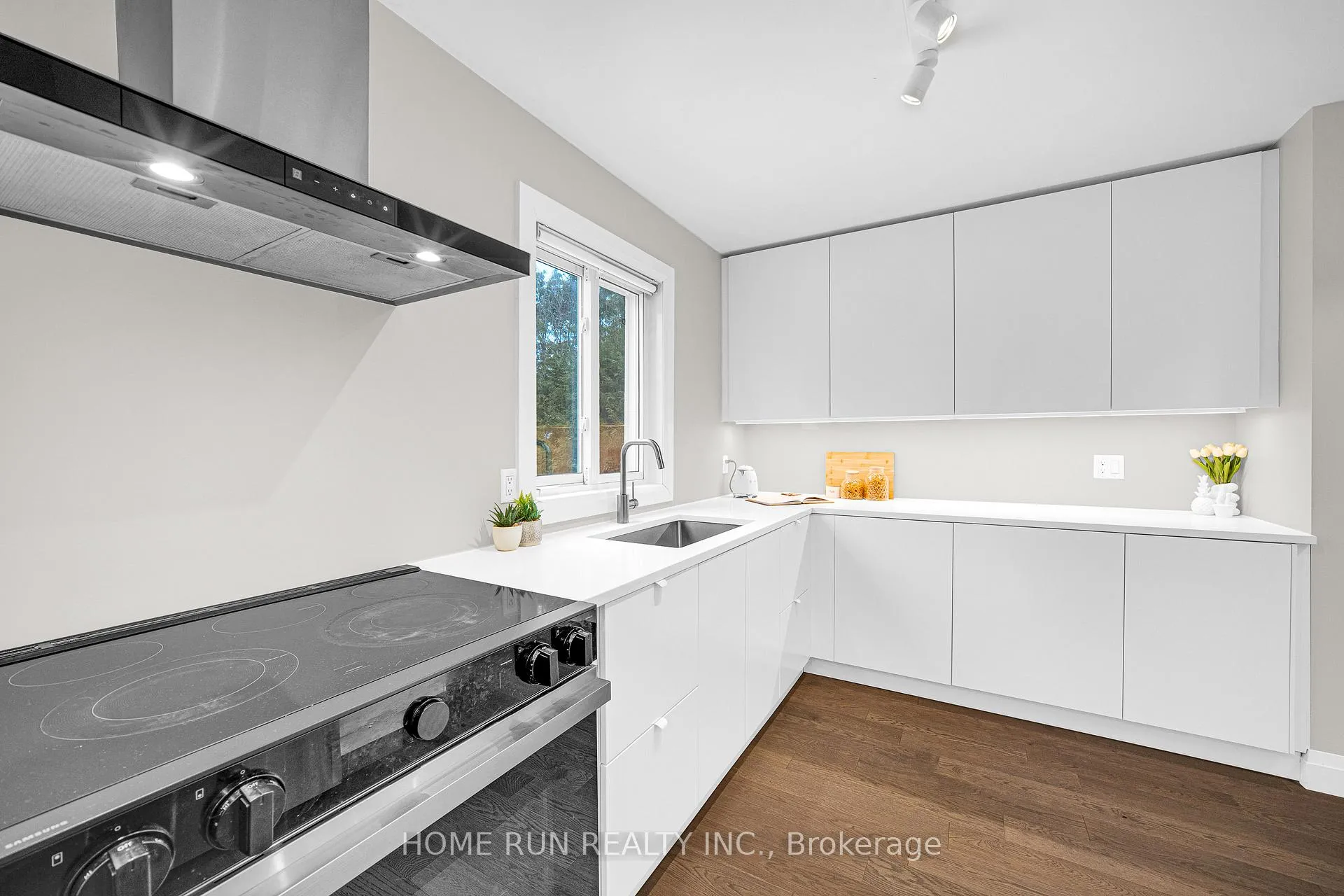 Photo 26 of 43 Rothesay Drive, Ottawa, Kanata - Glencairn/Hazeldean — HOMEH