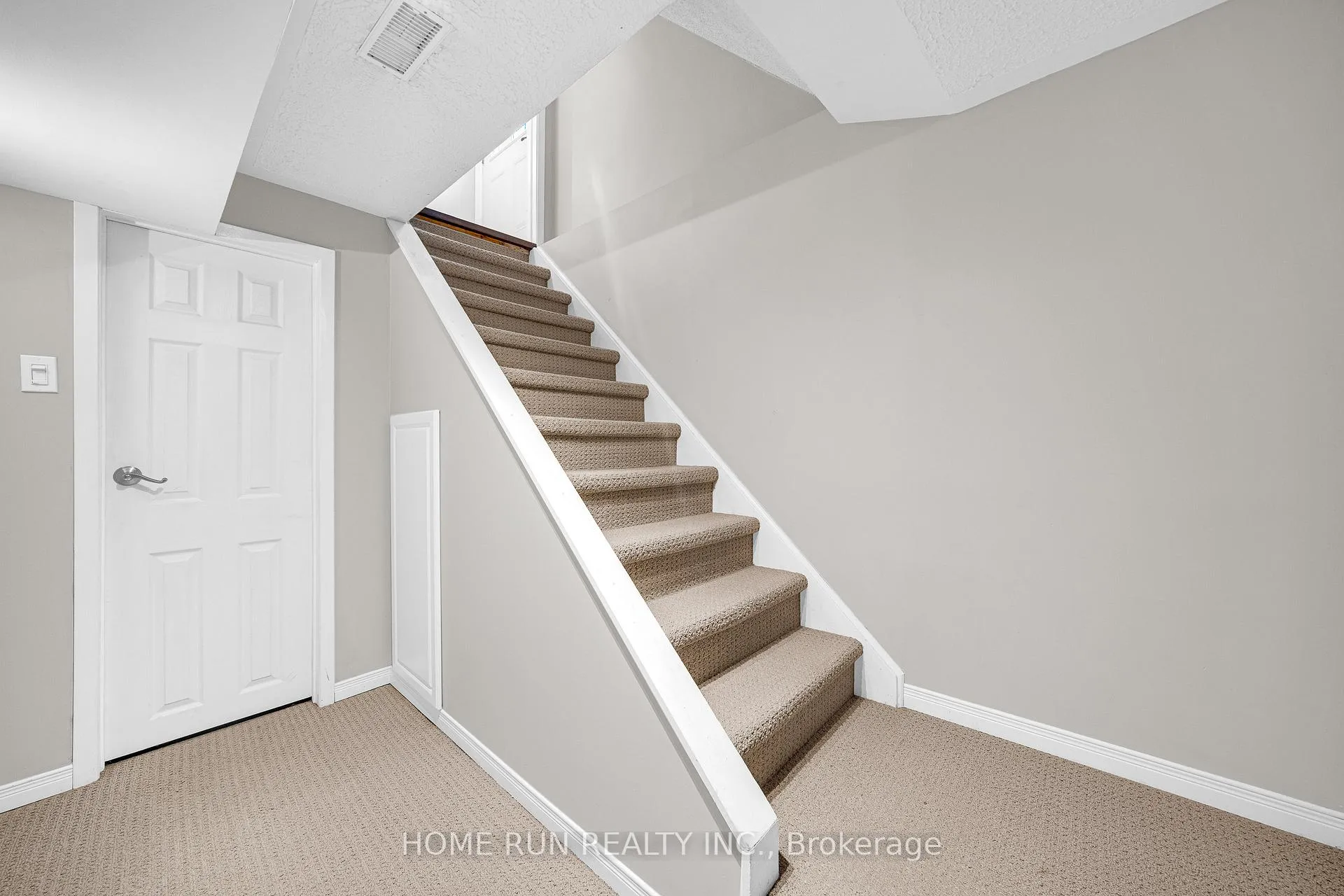 Photo 45 of 43 Rothesay Drive, Ottawa, Kanata - Glencairn/Hazeldean — HOMEH