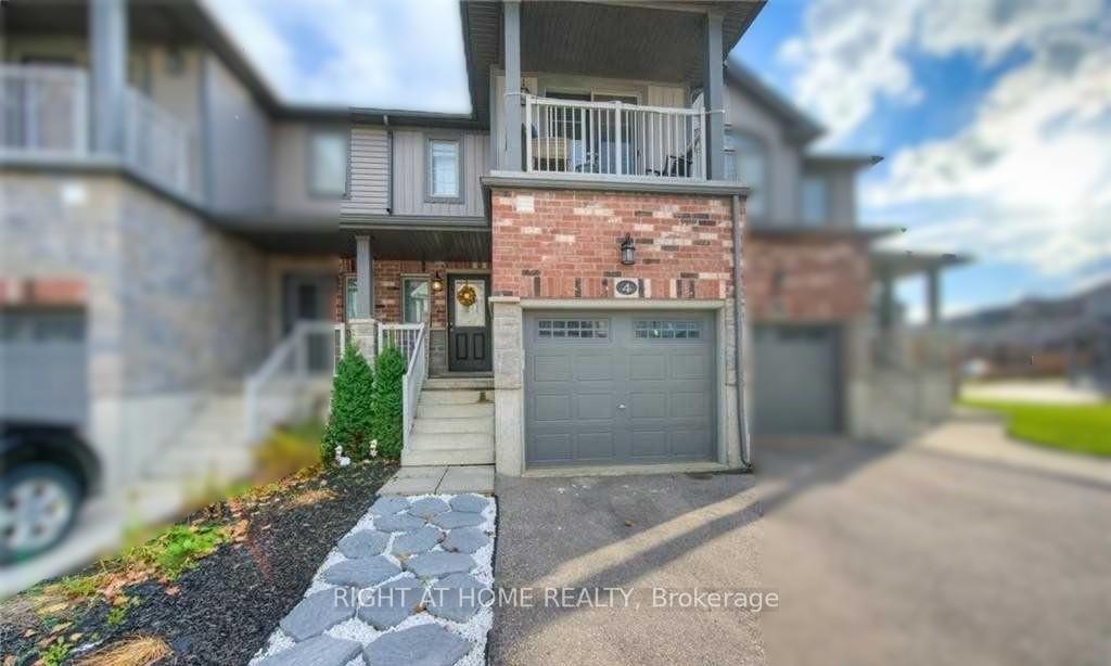 Photo 3 of 4 Meadowridge Street, Kitchener — HOMEH