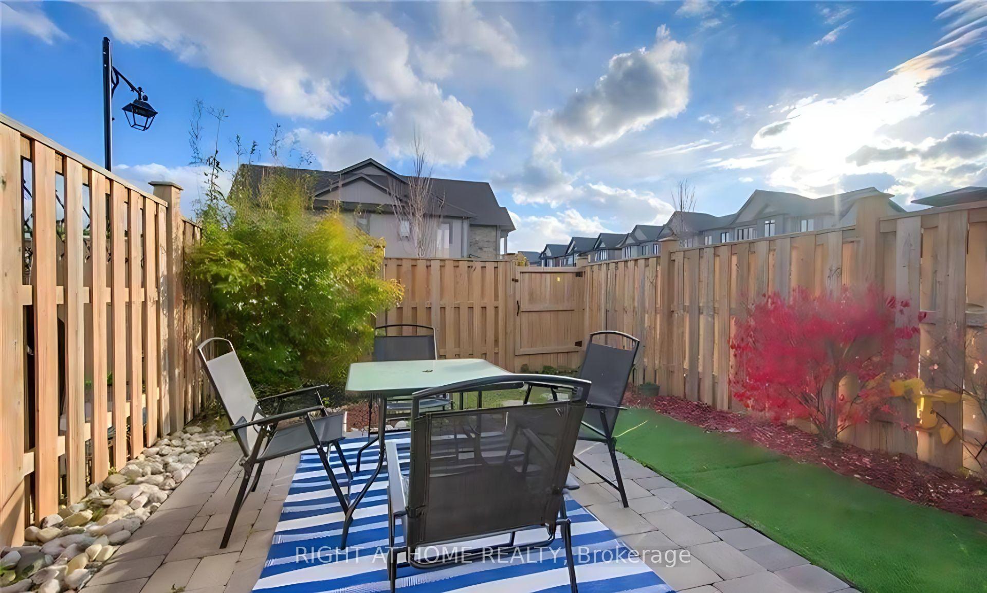 Photo 23 of 4 Meadowridge Street, Kitchener — HOMEH