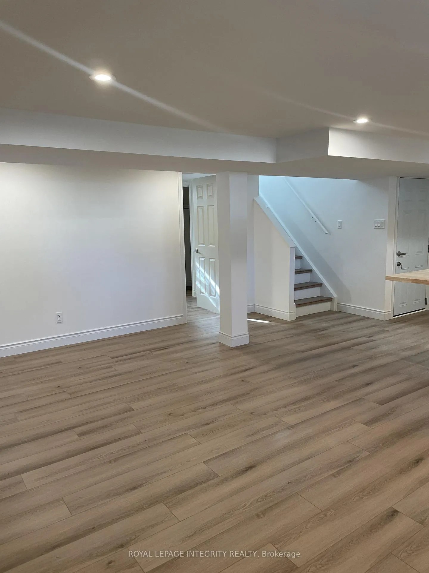 Photo 10 of Unit B, 32 Uxbridge Crescent, Ottawa, Kanata - Glencairn/Hazeldean — HOMEH