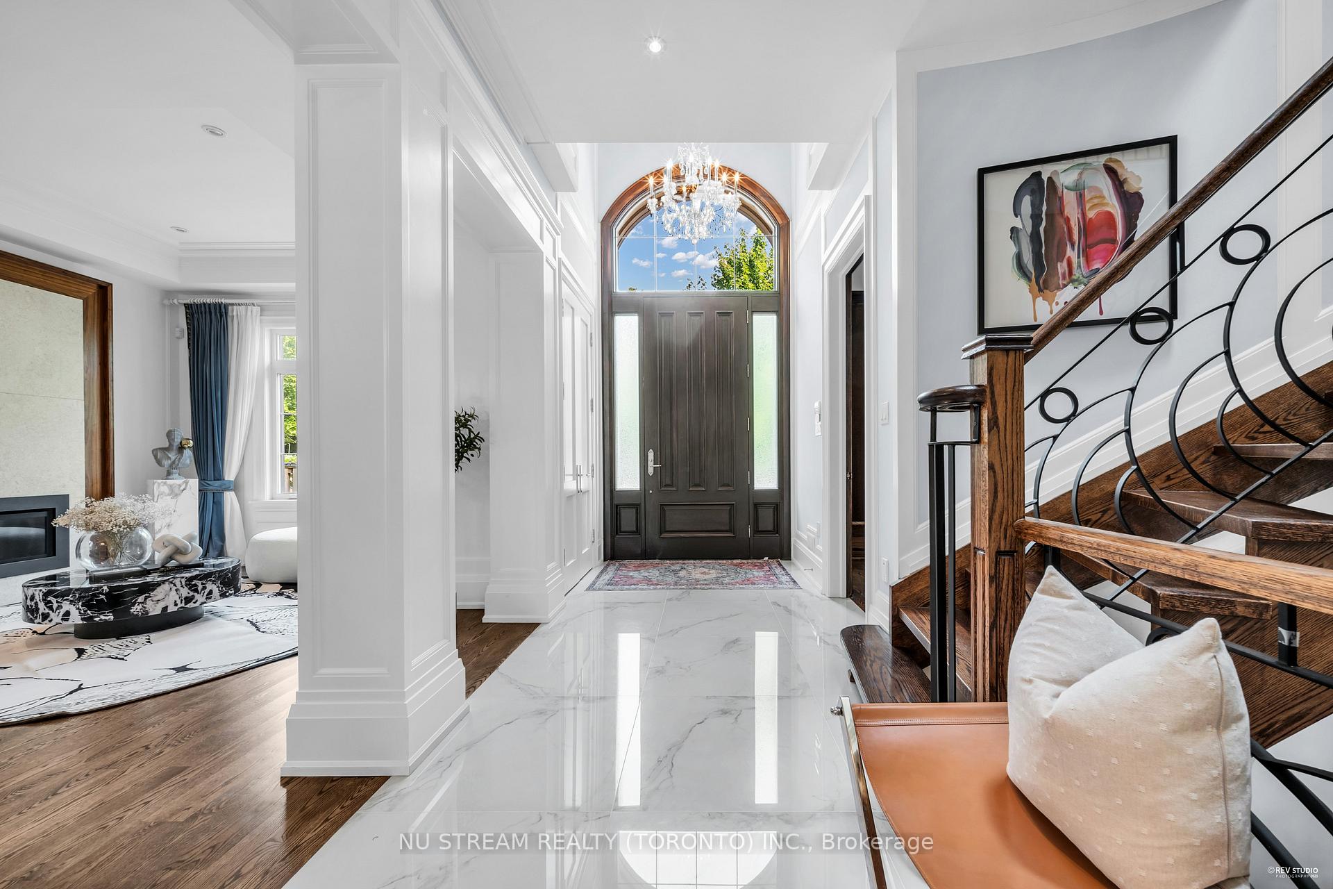 Photo 4 of 3 Greentree Road, Markham, Unionville — HOMEH