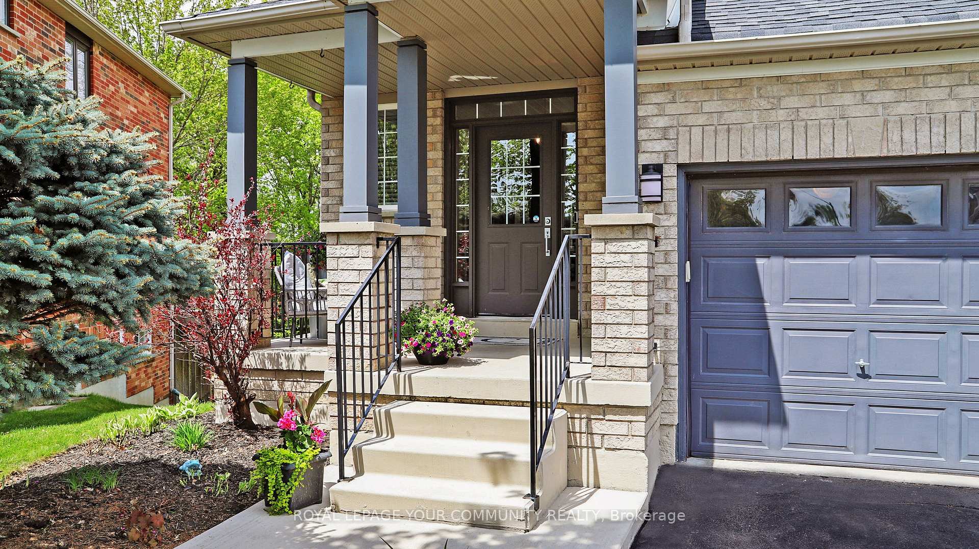 Photo 3 of 34 Willard Hunt Court, King, Schomberg — HOMEH