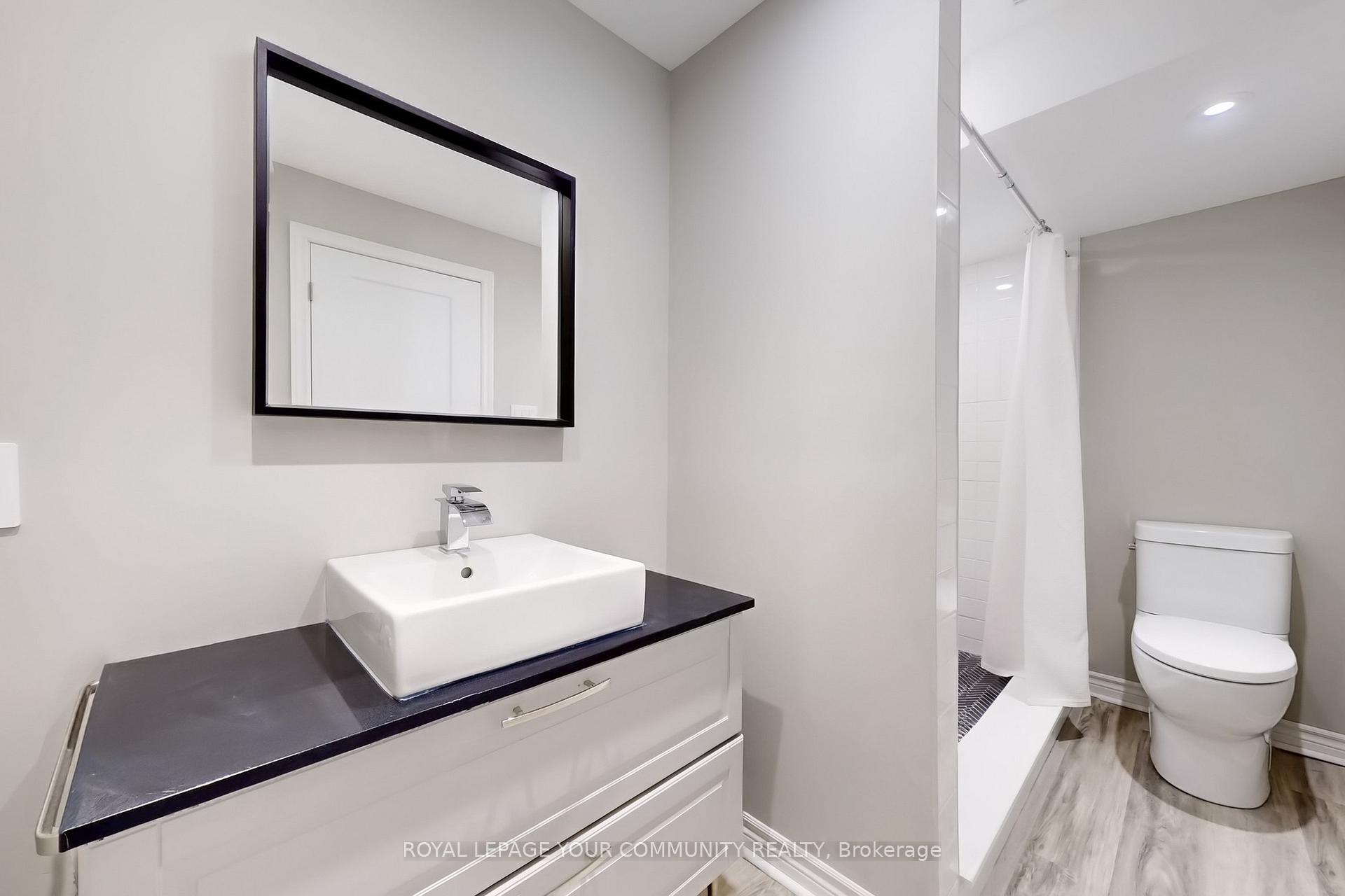 Photo 36 of 34 Willard Hunt Court, King, Schomberg — HOMEH