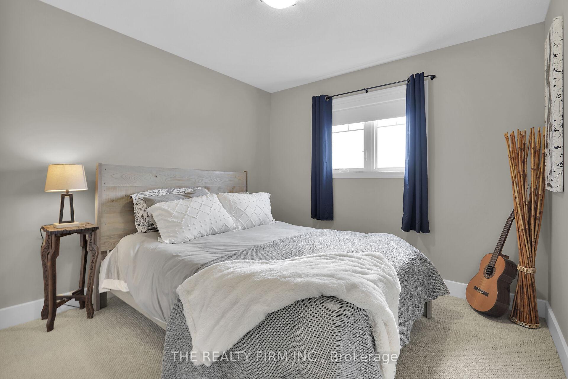Photo 29 of 239 Campanale Way, Lucan Biddulph, Lucan — HOMEH