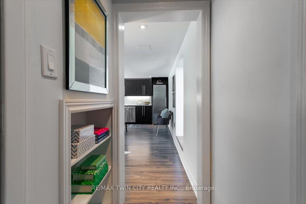 Photo 5 of Unit PENTHOUSE, 200 Charlton Avenue, Hamilton, Corktown — HOMEH