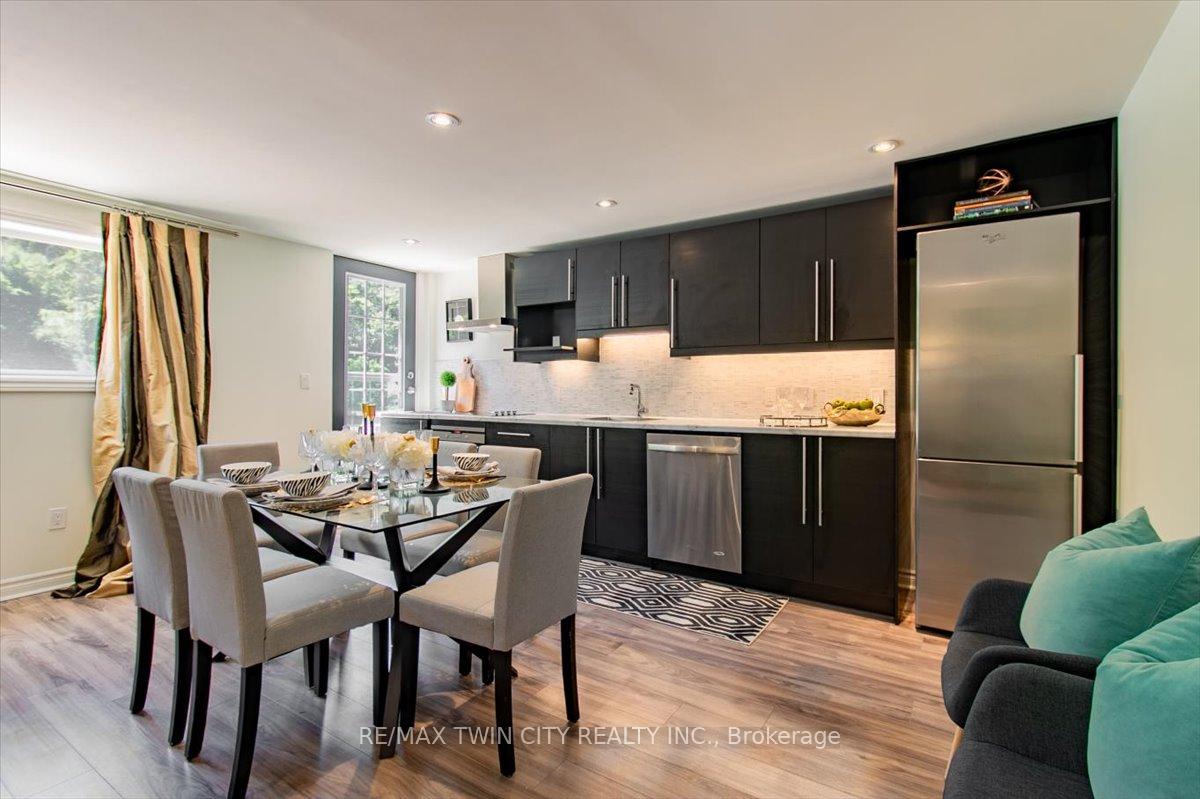 Photo 7 of Unit PENTHOUSE, 200 Charlton Avenue, Hamilton, Corktown — HOMEH