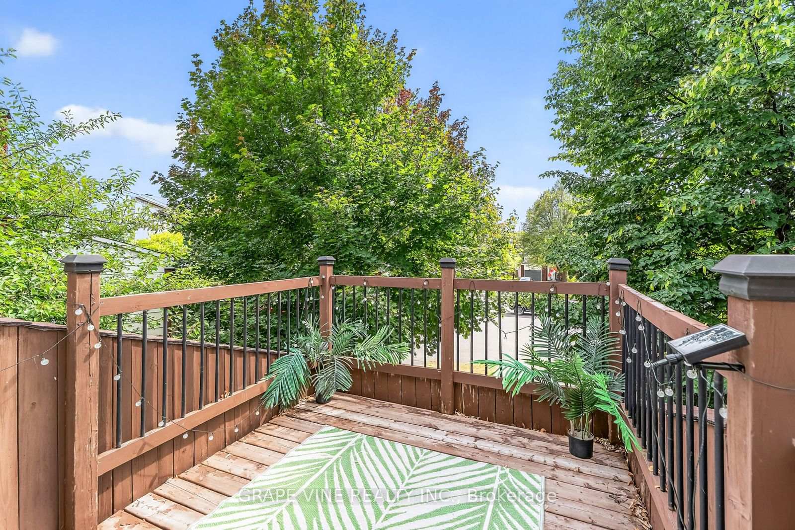 Photo 24 of 25 Pacer Place, Ottawa, Kanata - Bridlewood — HOMEH