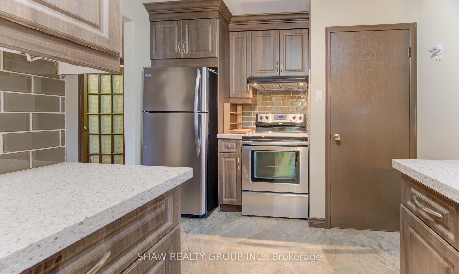 Photo 10 of Unit Upper, 7 Hudson Crescent, Kitchener — HOMEH
