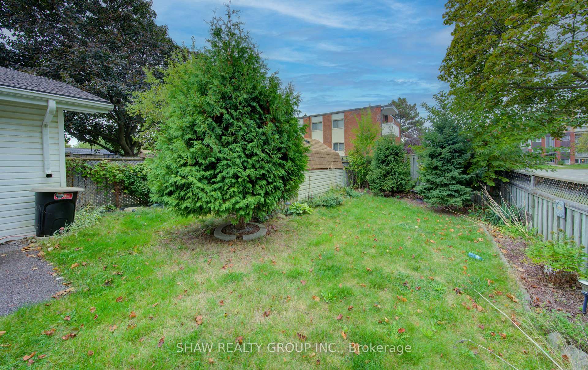 Photo 28 of Unit Upper, 7 Hudson Crescent, Kitchener — HOMEH