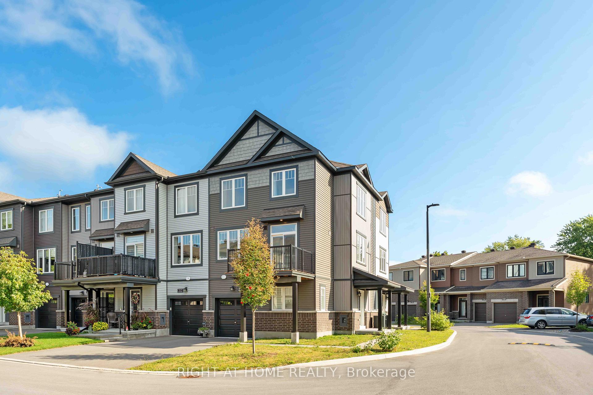 Photo 1 of 214 Attwell Private, Ottawa, Kanata - Morgan's Grant/South March — HOMEH