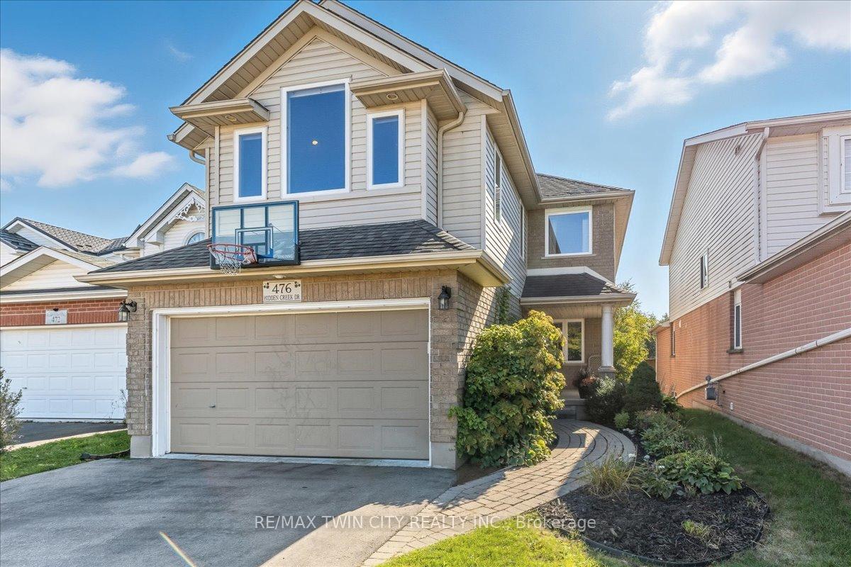 Photo 1 of 476 Hidden Creek Drive, Kitchener, Highland West — HOMEH