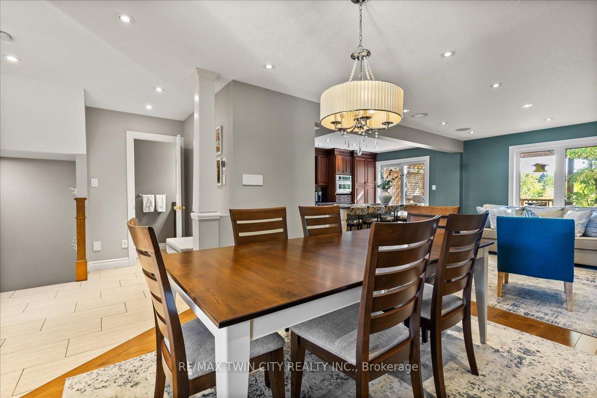 Photo 11 of 476 Hidden Creek Drive, Kitchener, Highland West — HOMEH