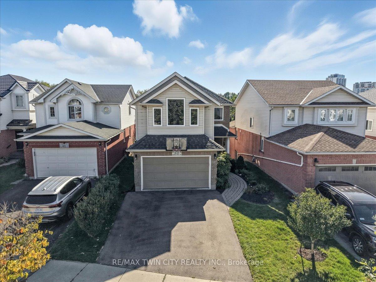 Photo 44 of 476 Hidden Creek Drive, Kitchener, Highland West — HOMEH