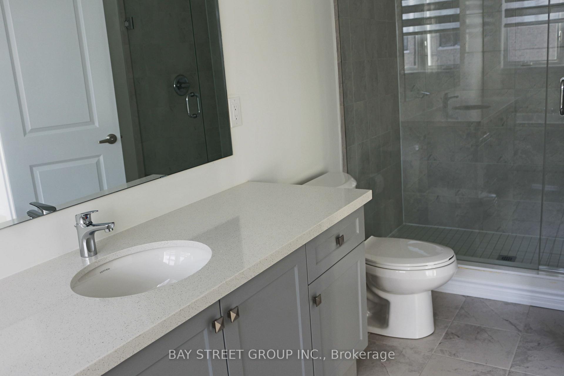Photo 7 of 5 Harvey Bunker Crescent, Markham, Angus Glen — HOMEH