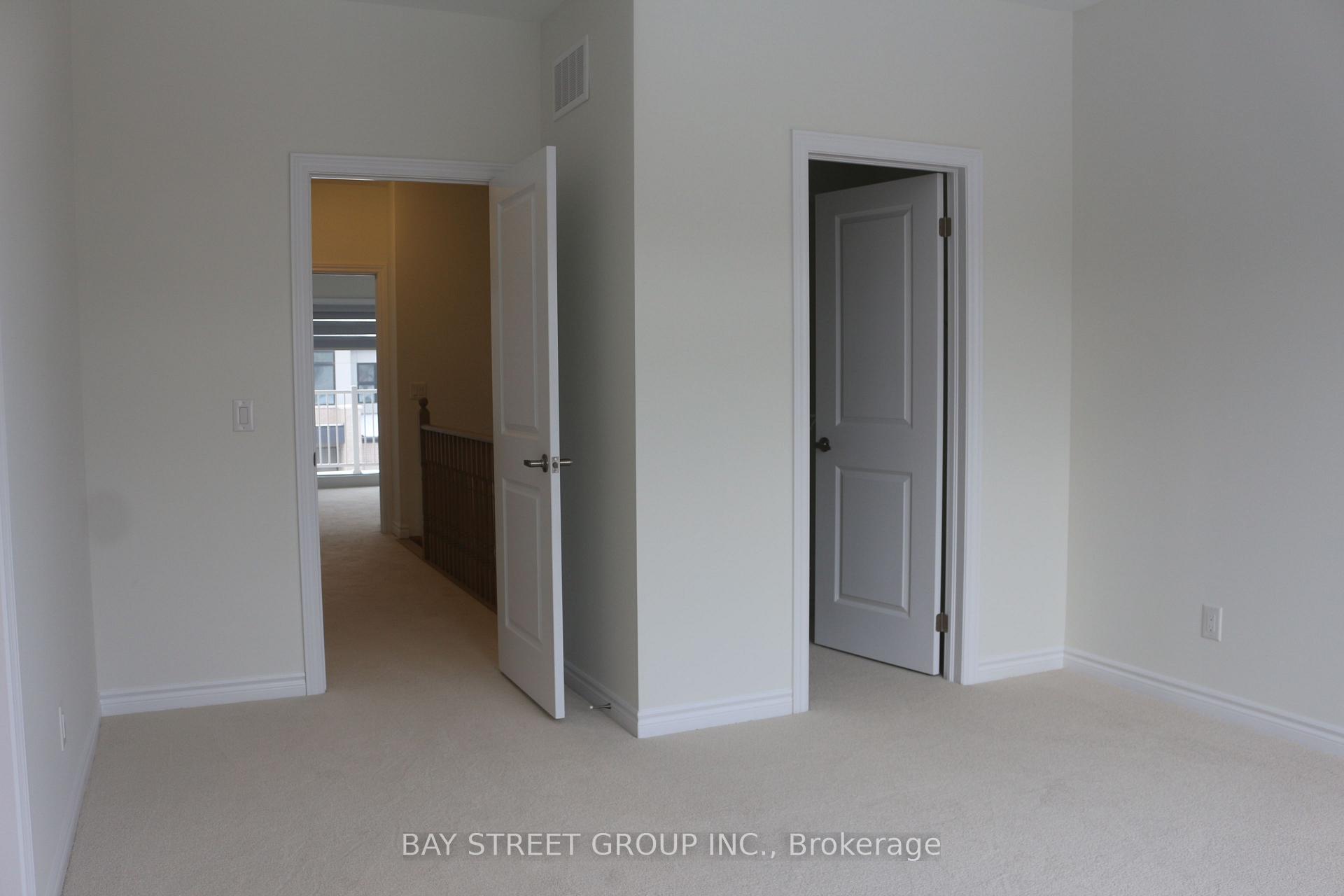 Photo 8 of 5 Harvey Bunker Crescent, Markham, Angus Glen — HOMEH
