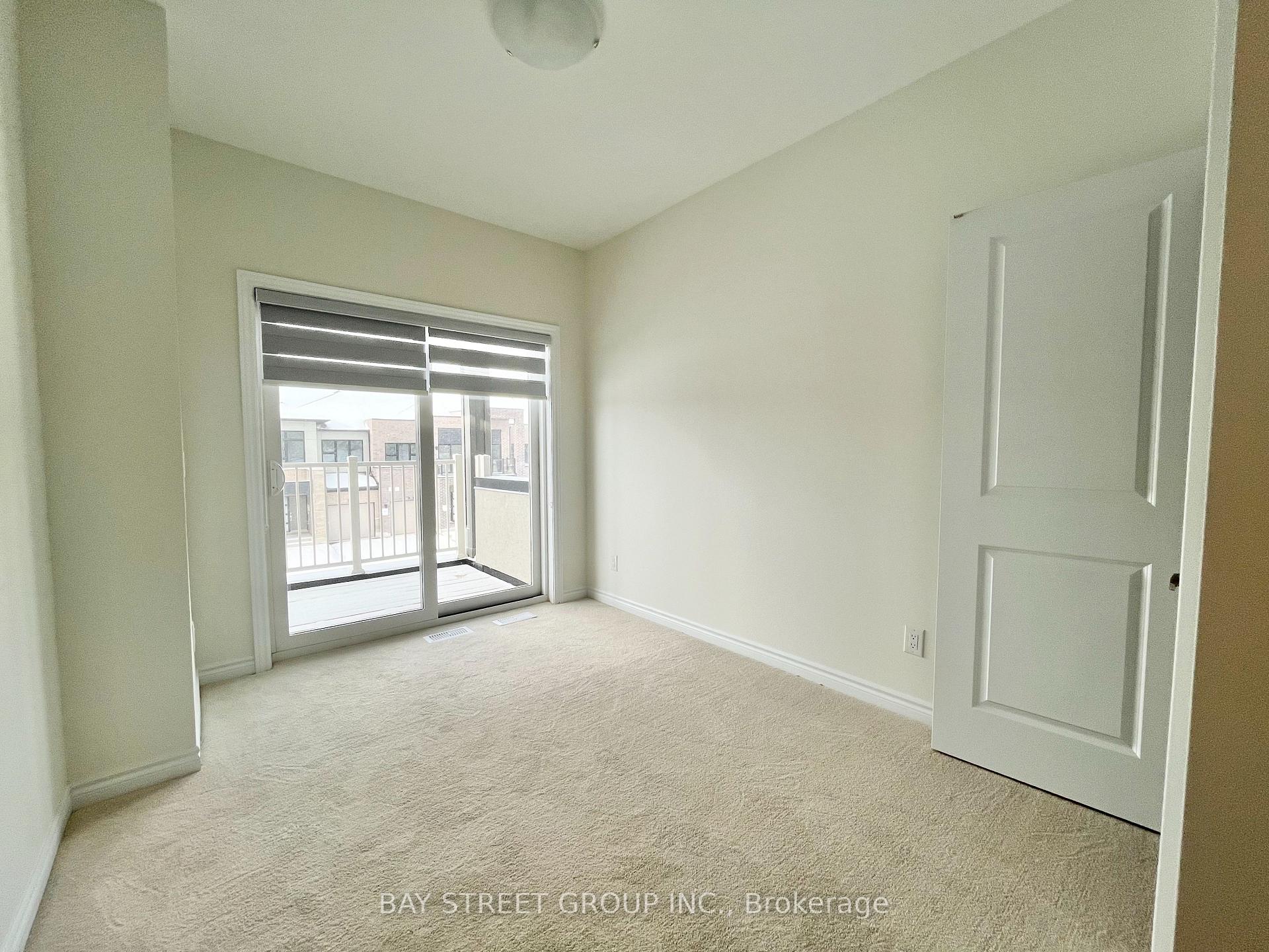 Photo 10 of 5 Harvey Bunker Crescent, Markham, Angus Glen — HOMEH