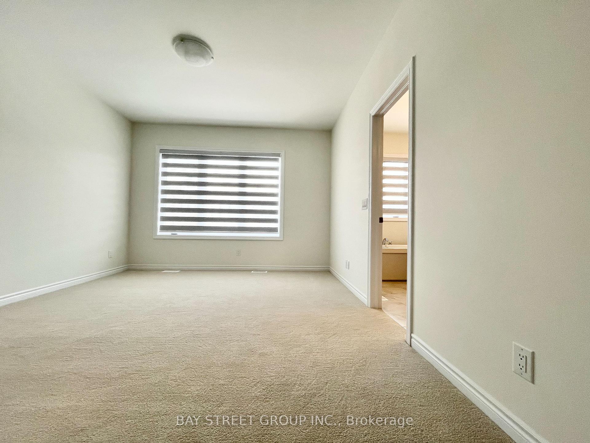 Photo 13 of 5 Harvey Bunker Crescent, Markham, Angus Glen — HOMEH