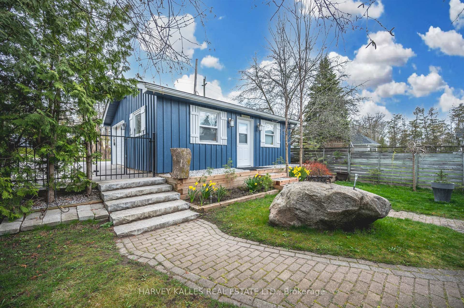Photo 42 of 1627 Houston Avenue, Innisfil, Rural Innisfil — HOMEH