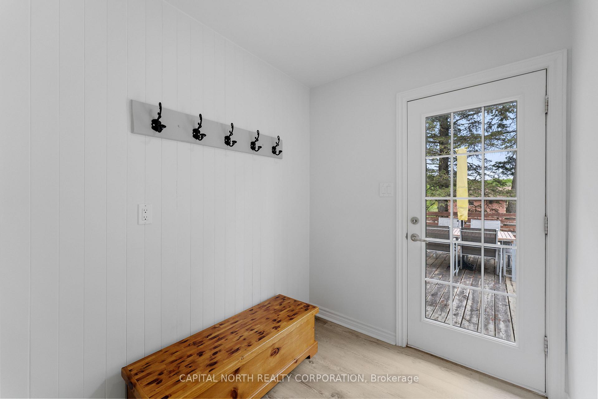 Photo 20 of 47 Burton Grove, King, King City — HOMEH