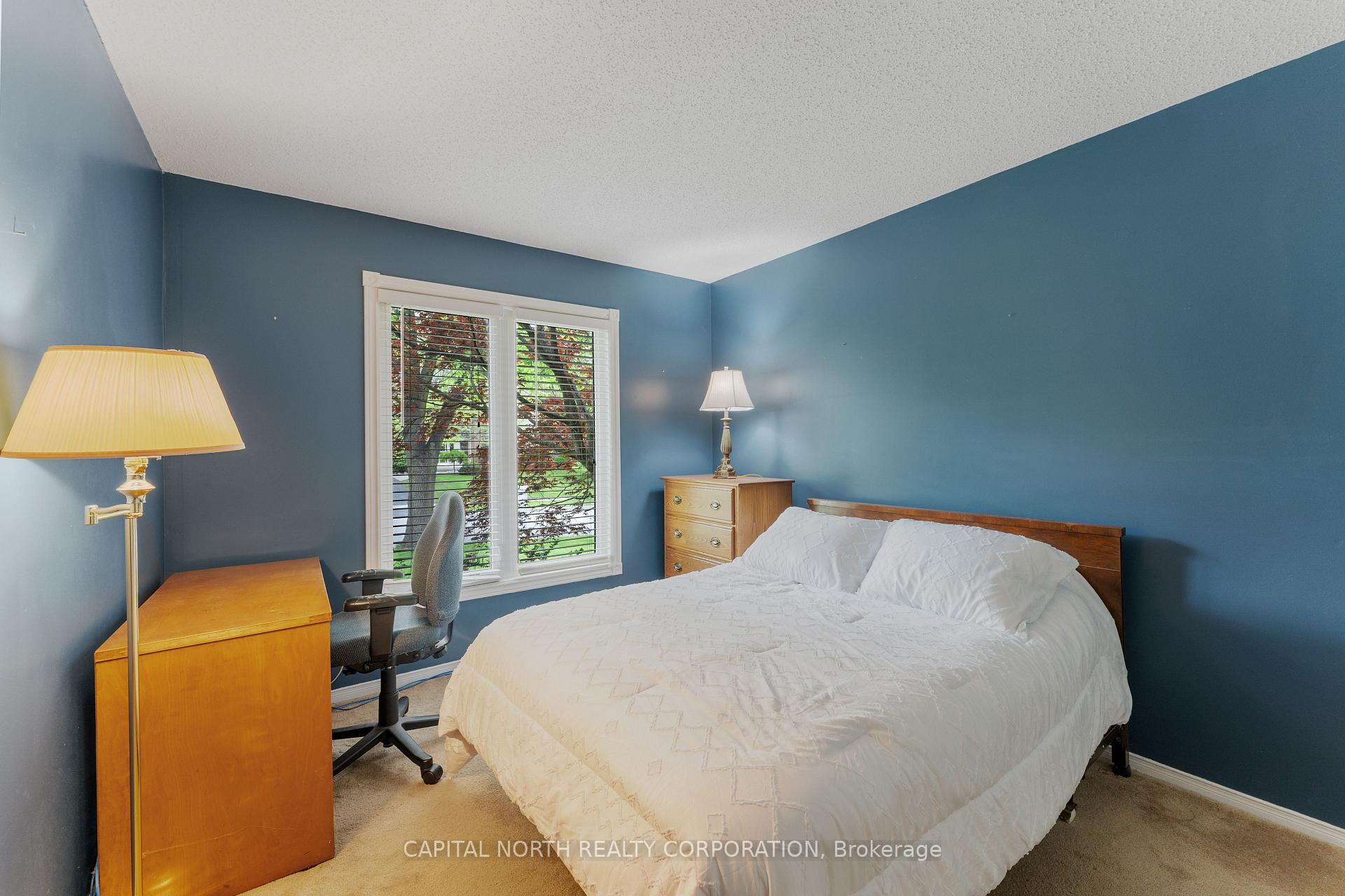 Photo 27 of 47 Burton Grove, King, King City — HOMEH
