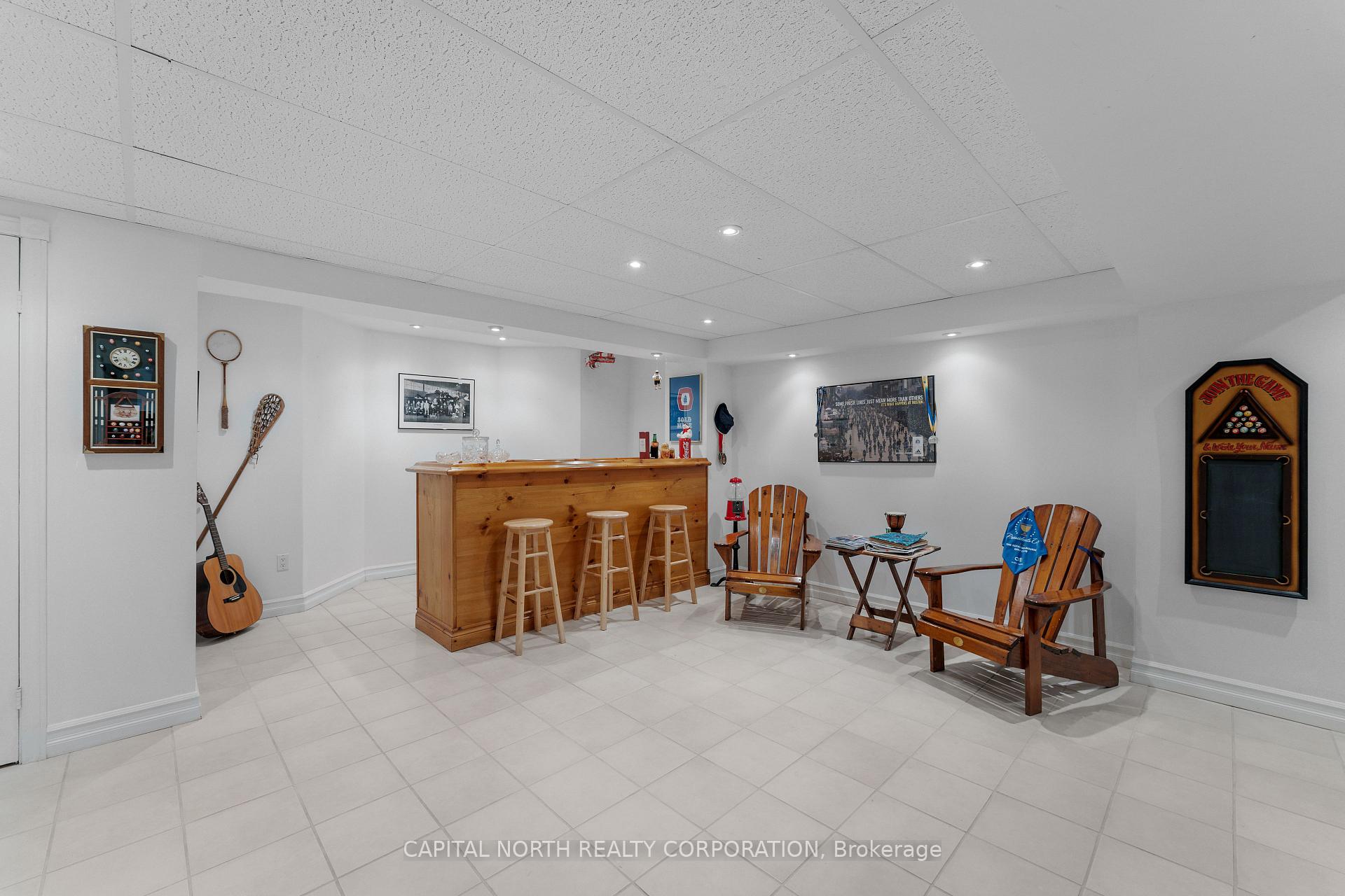 Photo 31 of 47 Burton Grove, King, King City — HOMEH