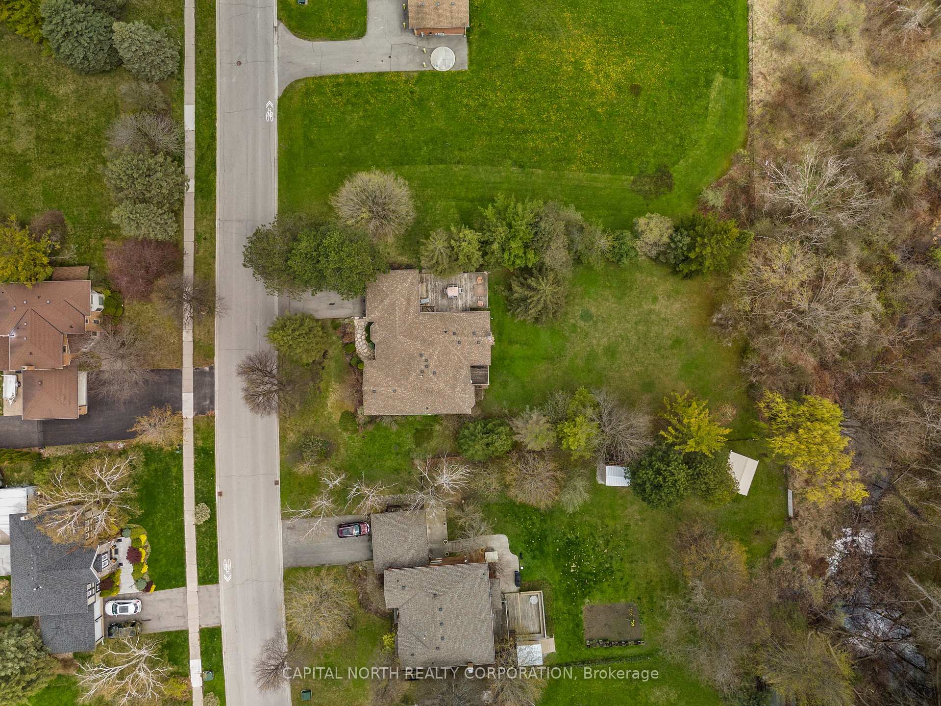 Photo 43 of 47 Burton Grove, King, King City — HOMEH