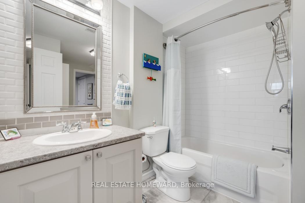 Photo 30 of 207 Cranesbill Road, Ottawa, Kanata - Emerald Meadows/Trailwest — HOMEH
