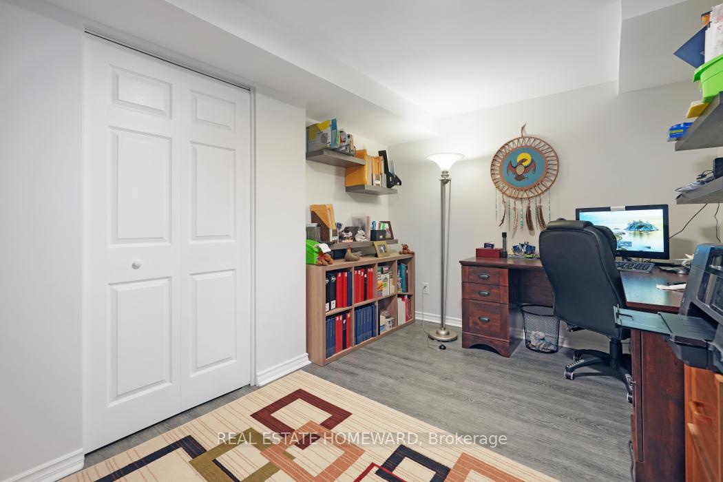 Photo 31 of 207 Cranesbill Road, Ottawa, Kanata - Emerald Meadows/Trailwest — HOMEH