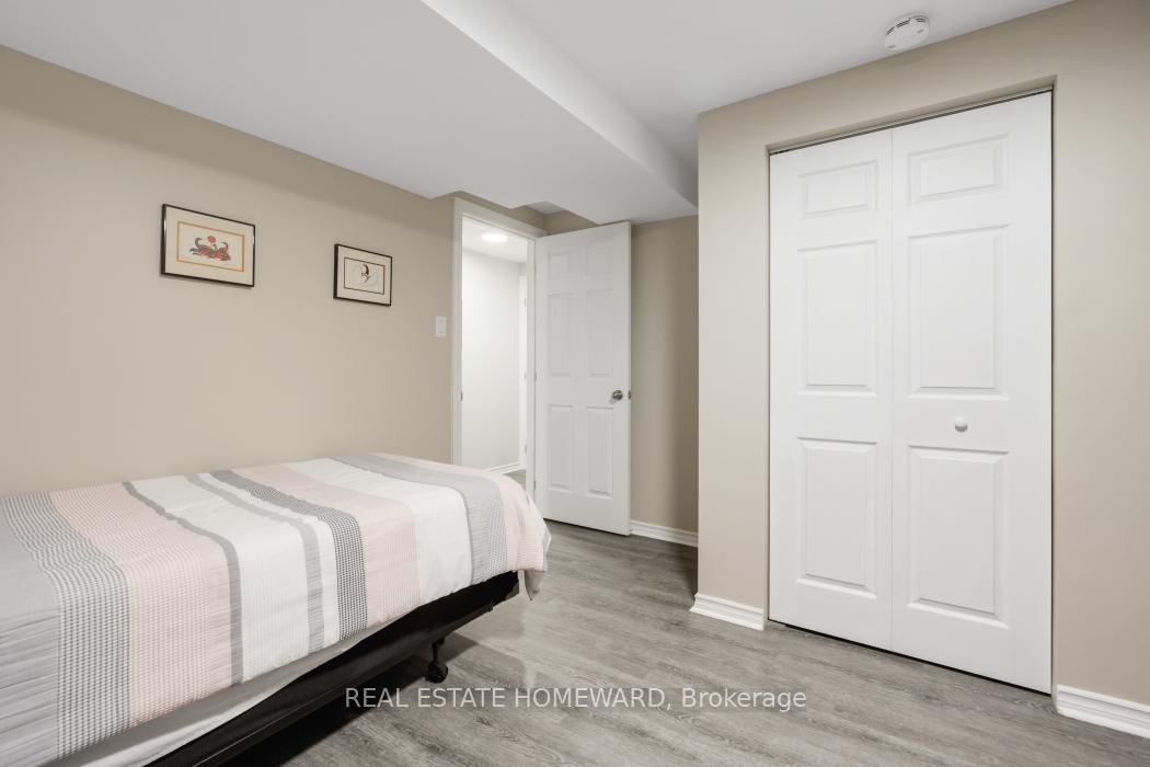 Photo 32 of 207 Cranesbill Road, Ottawa, Kanata - Emerald Meadows/Trailwest — HOMEH