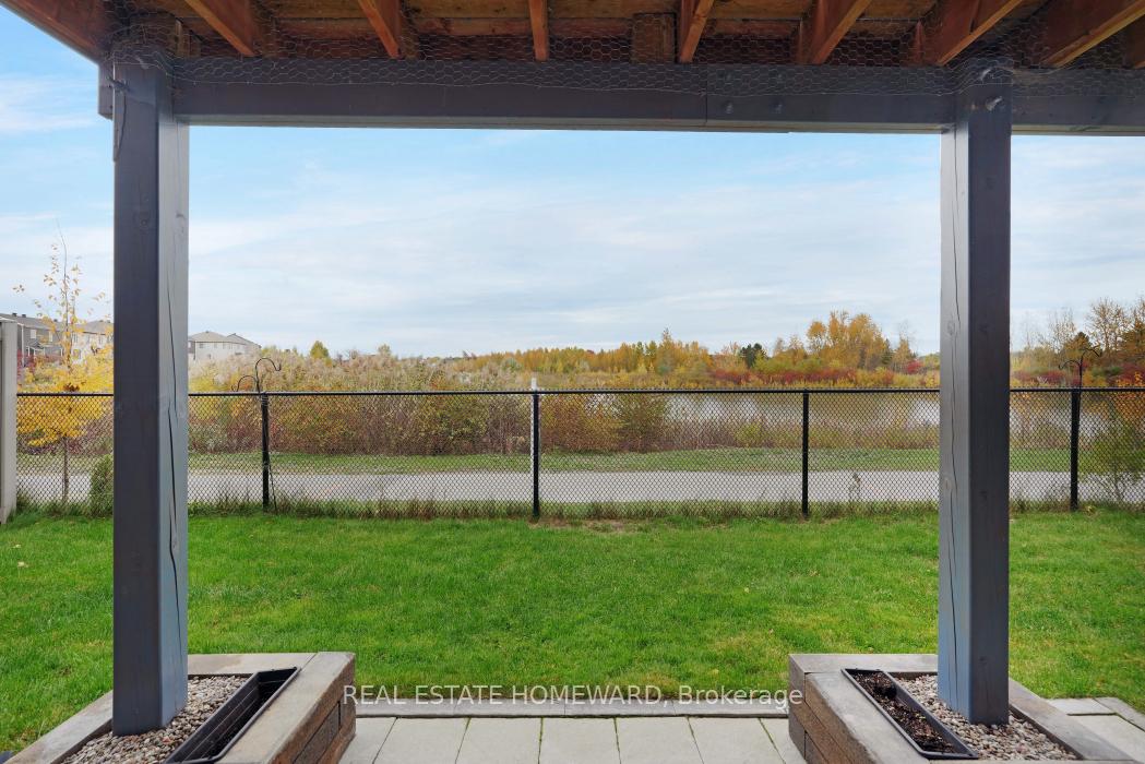 Photo 36 of 207 Cranesbill Road, Ottawa, Kanata - Emerald Meadows/Trailwest — HOMEH