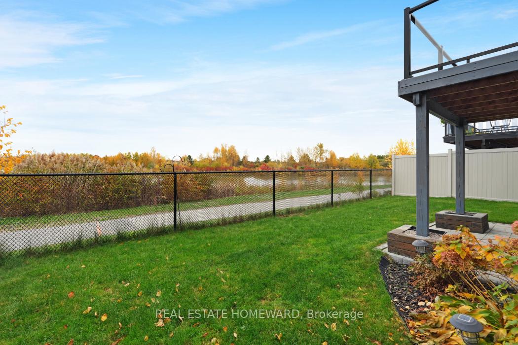 Photo 37 of 207 Cranesbill Road, Ottawa, Kanata - Emerald Meadows/Trailwest — HOMEH
