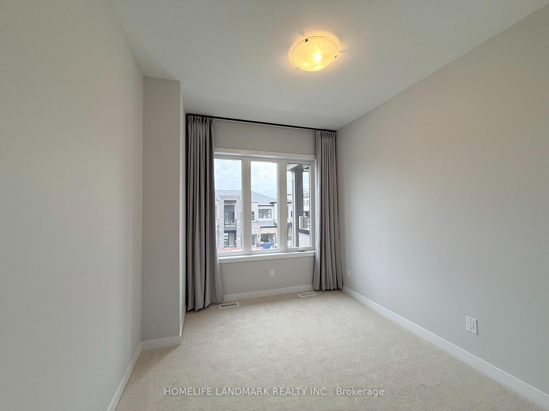 Photo 6 of 9 Harvey Bunker Crescent, Markham, Angus Glen — HOMEH