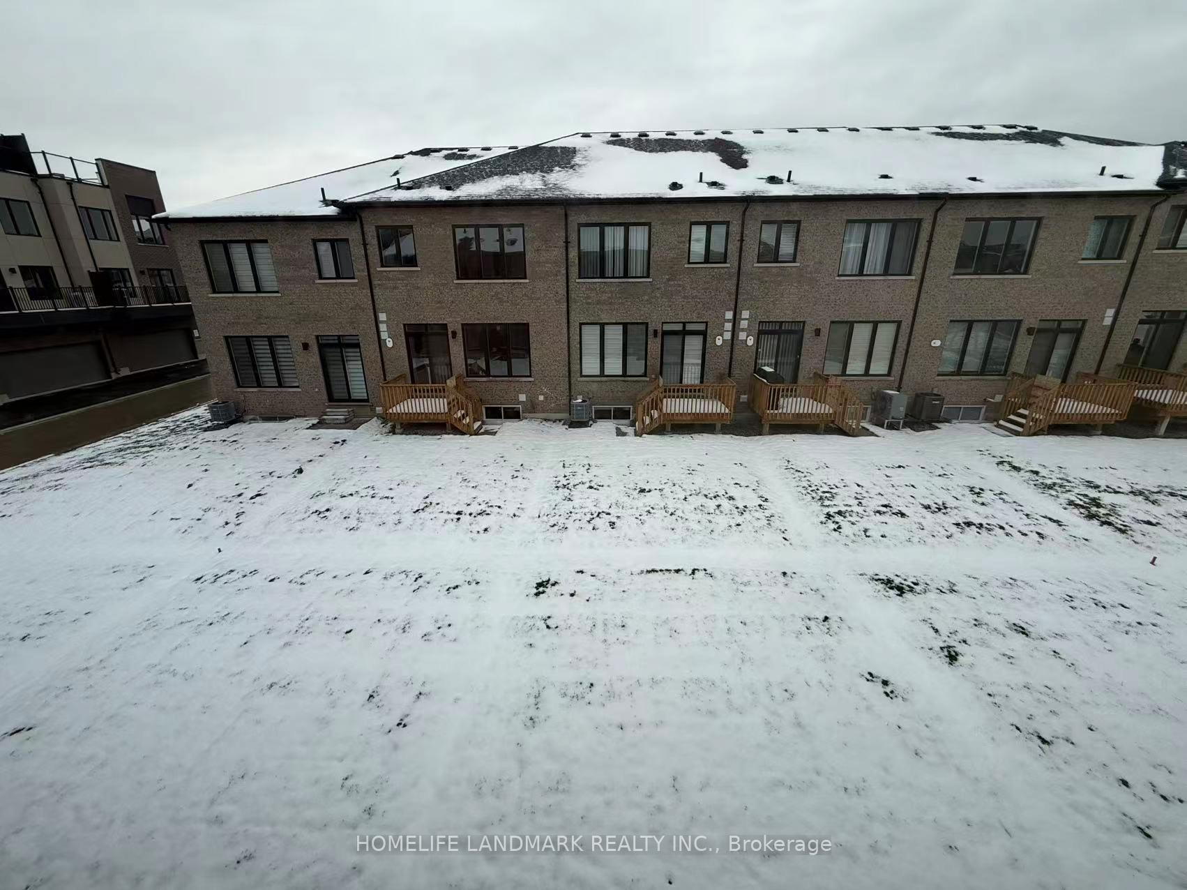 Photo 11 of 9 Harvey Bunker Crescent, Markham, Angus Glen — HOMEH