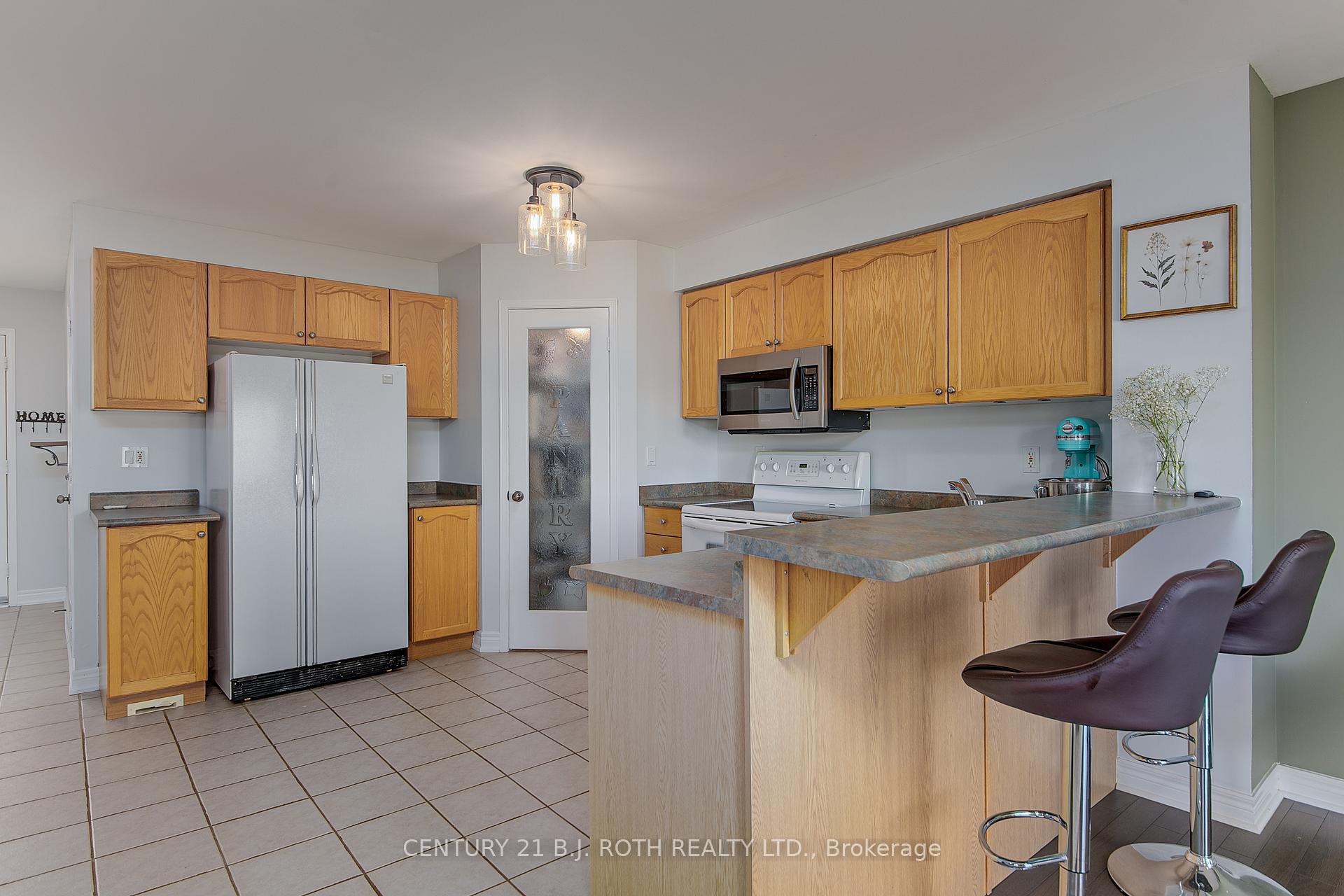 Photo 10 of 1192 Booth Avenue, Innisfil, Alcona — HOMEH